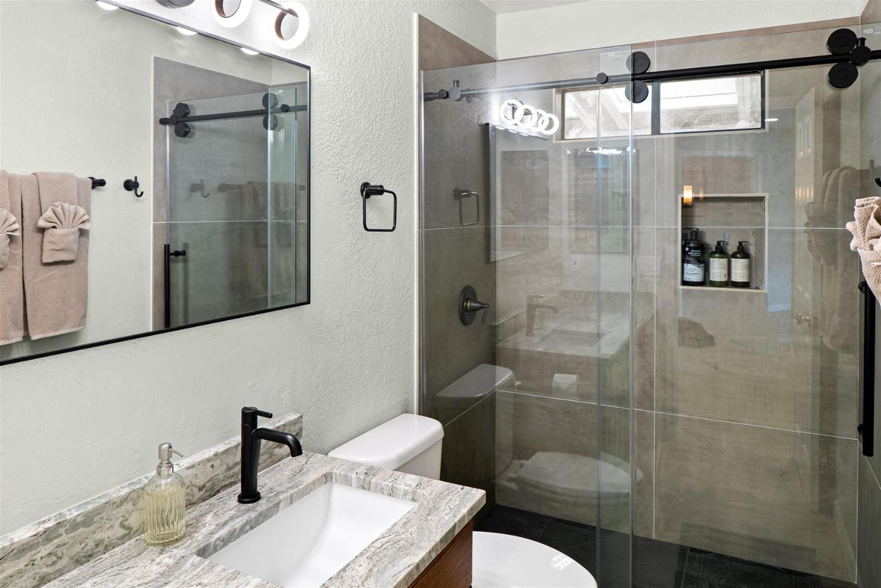 Spacious W Sedona 4 Bedroom Contemporary House! מראה חיצוני תמונה
